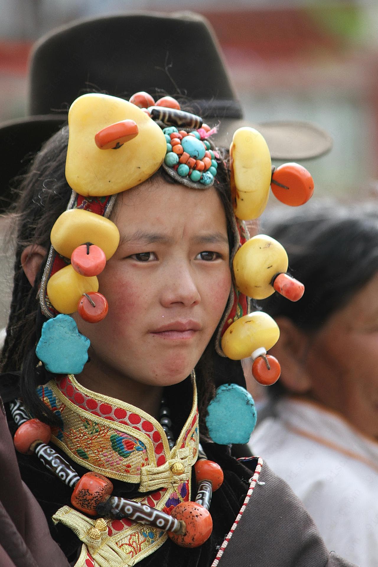 西藏民族女孩图片摄影