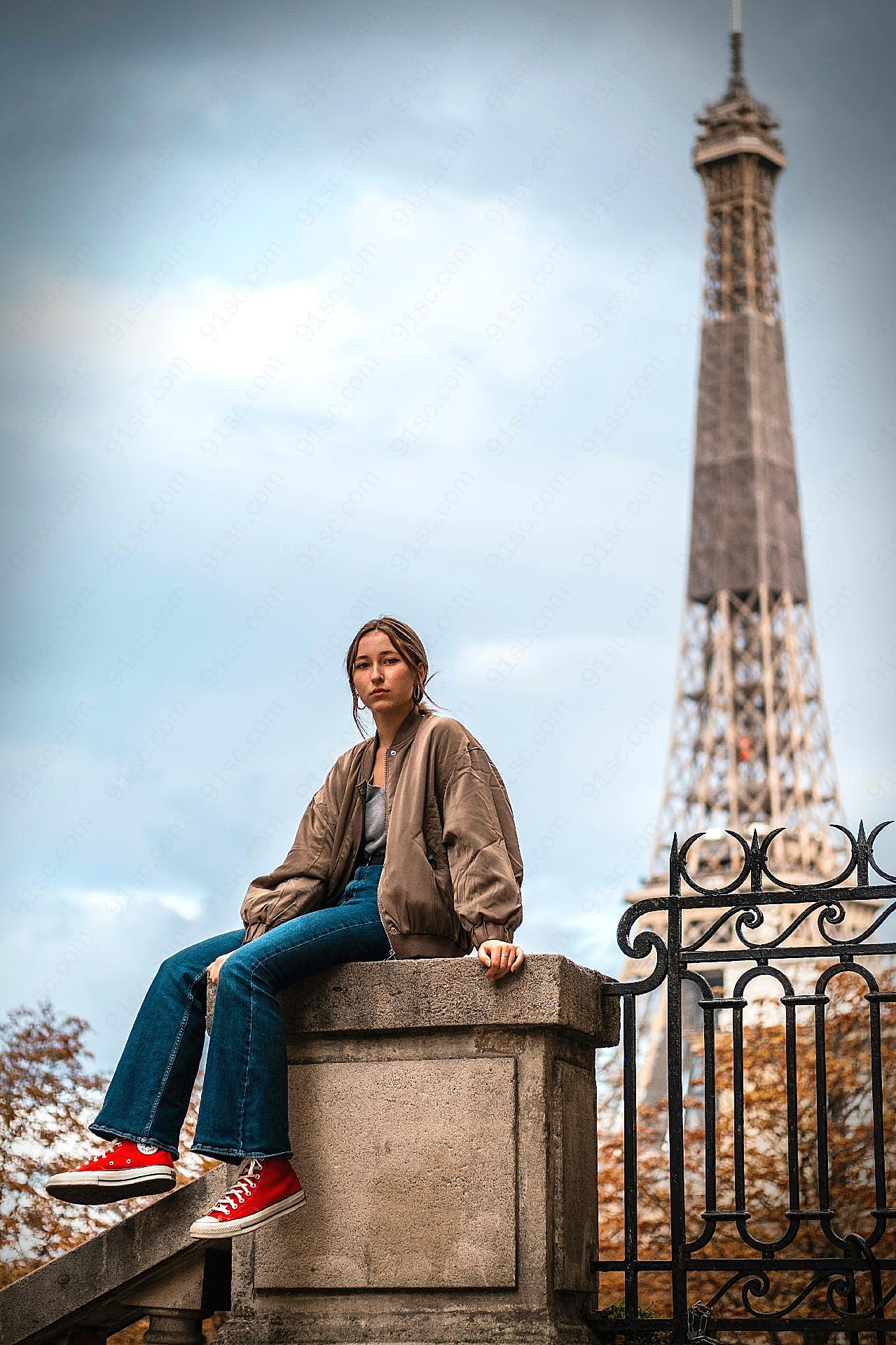 巴黎铁塔女孩图片人物高清