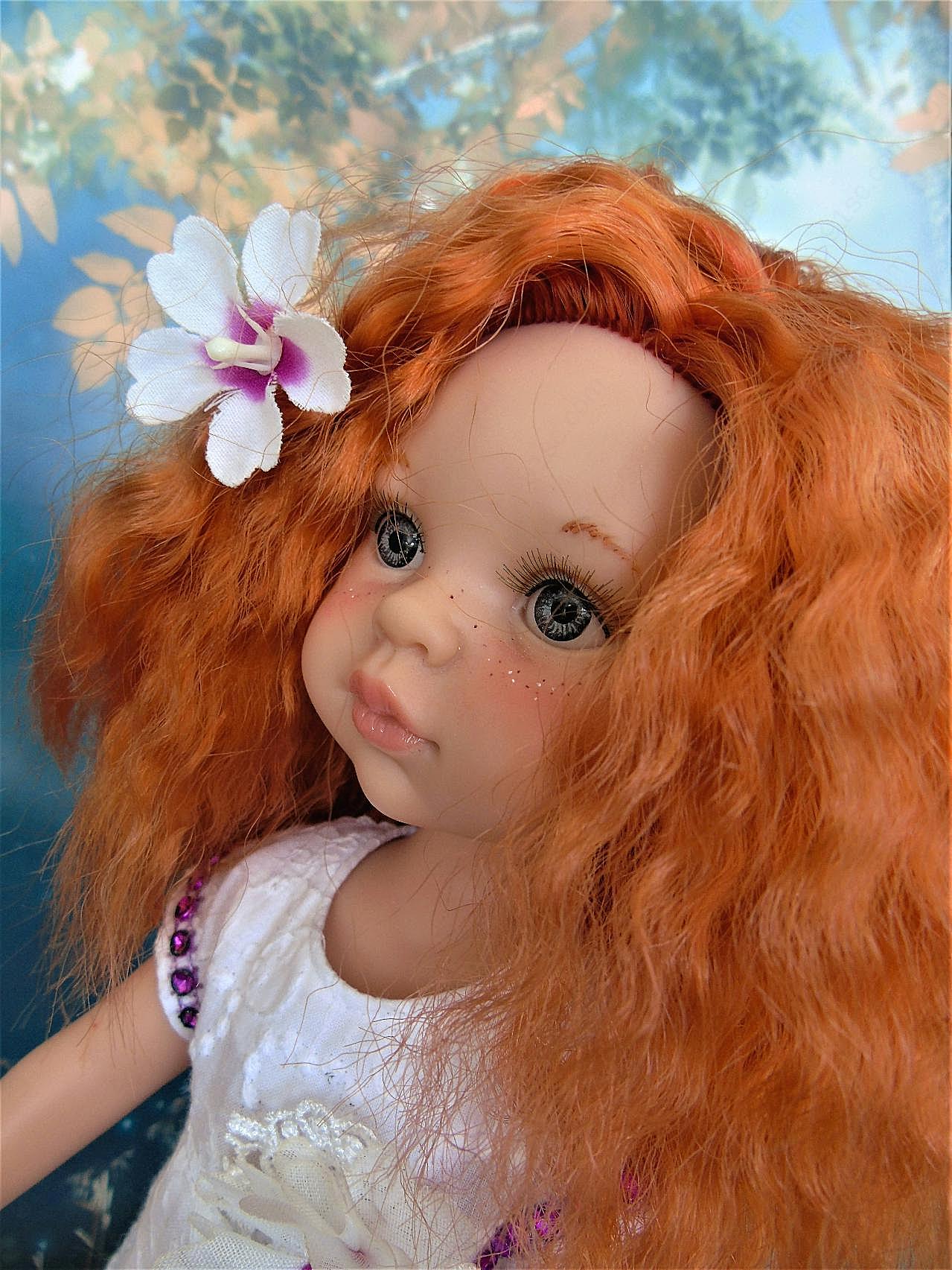 红发娃娃玩具图片百科生活用品