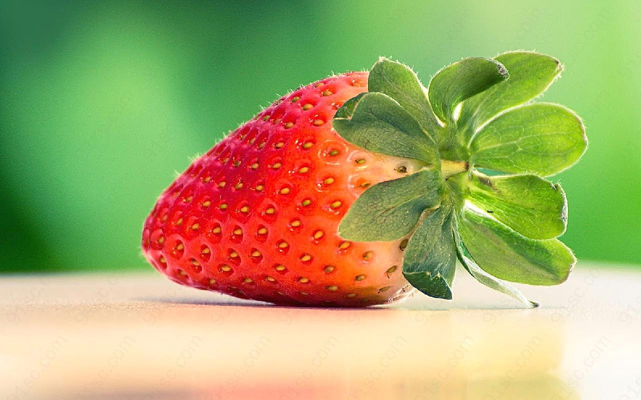 可爱草莓背景图片摄影