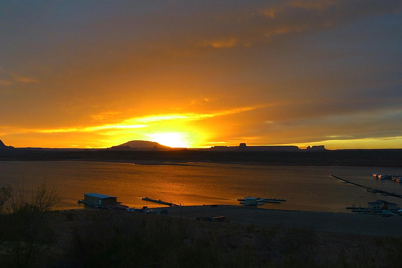 鲍威尔湖日落美景图片黄昏