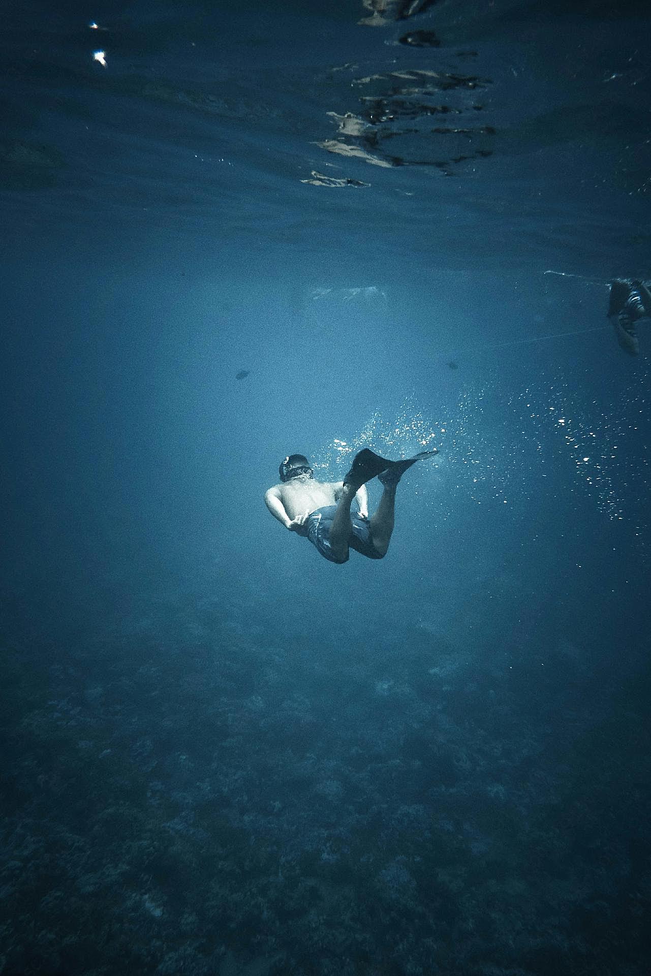 深海潜水运动图片户外运动