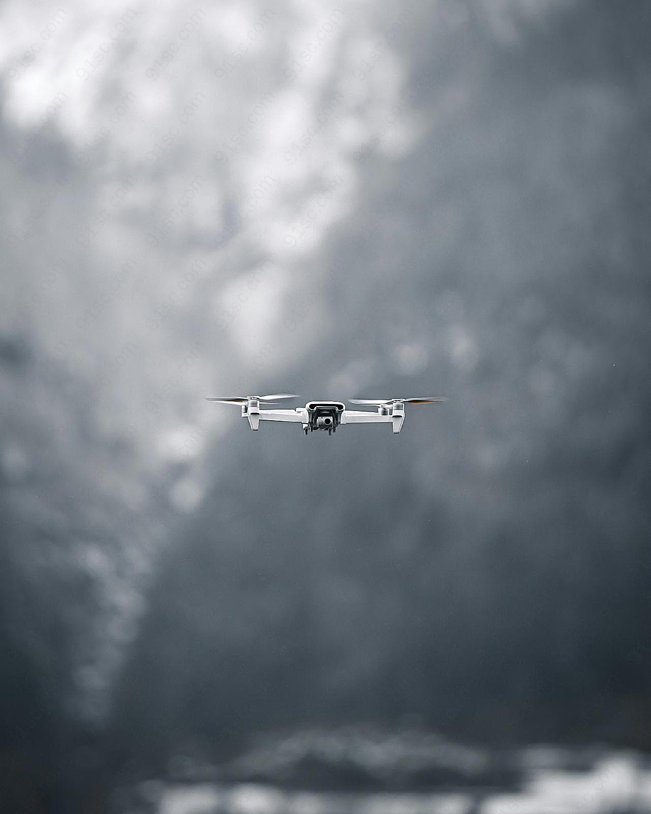 无人机科技飞行图片现代