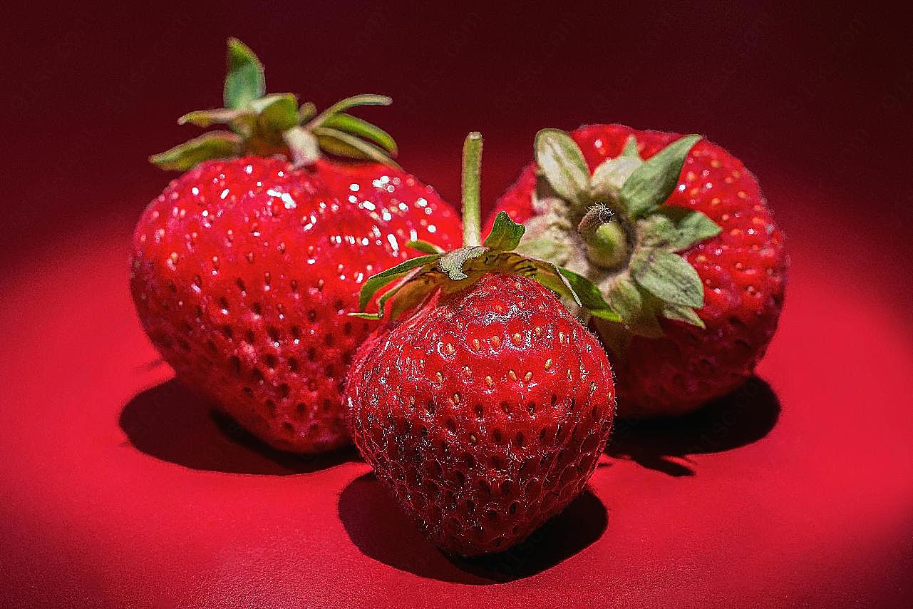 鲜艳可口红草莓图片水果