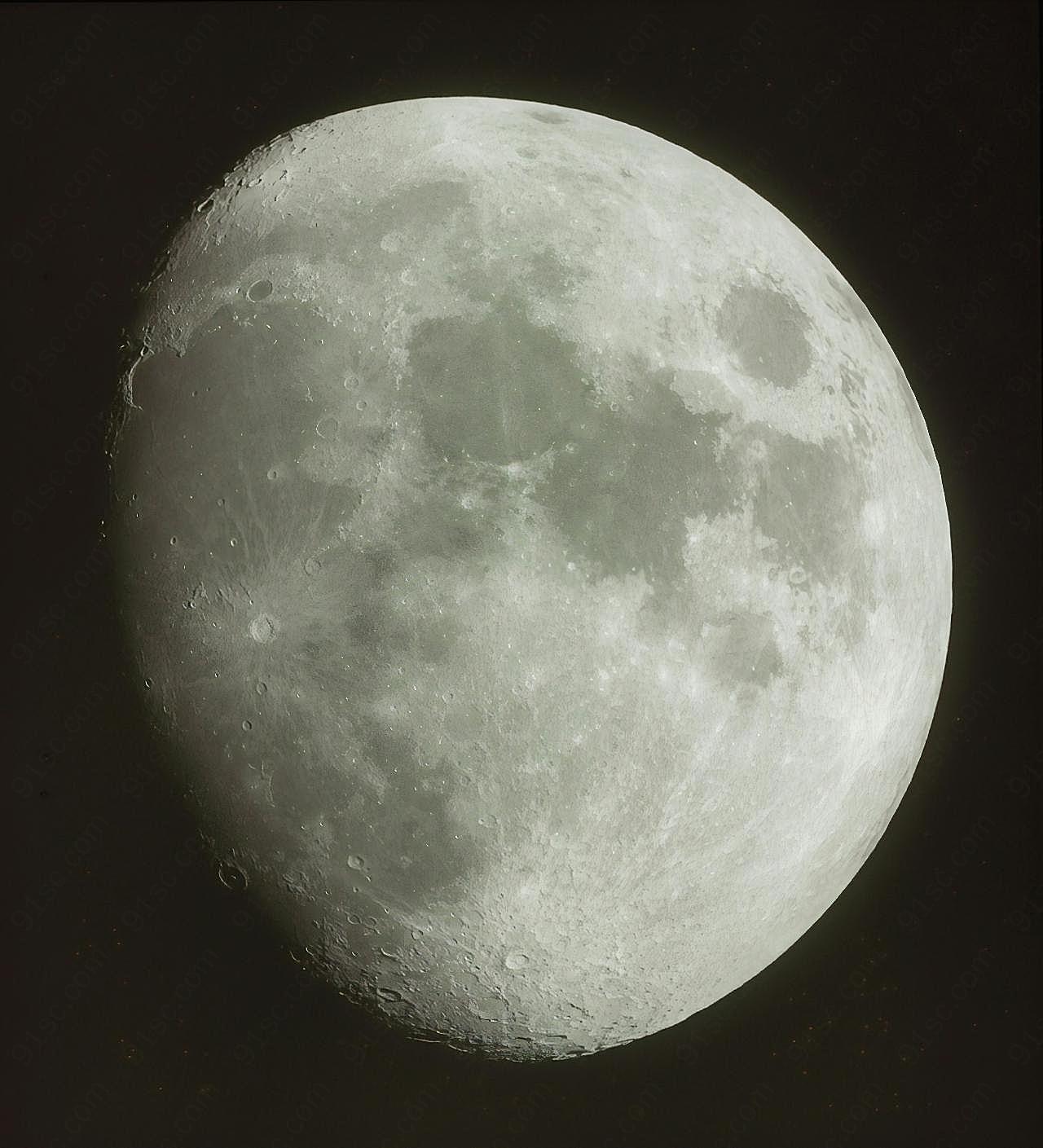 月球黑白摄影图片高清