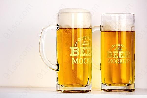啤酒杯logo样机创意概念